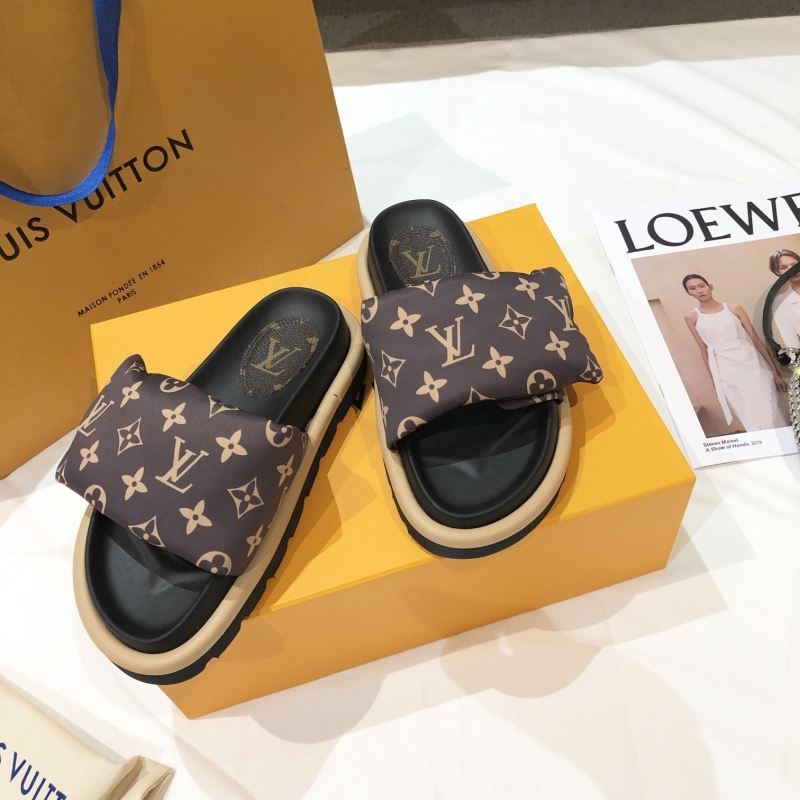 Louis Vuitton Slippers